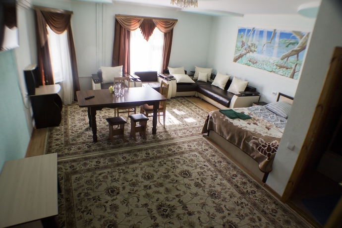 Imagen de la habitación del Hotel Syurpriz 1. Foto 6