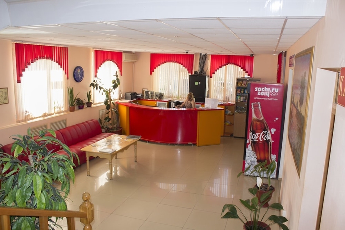 Imagen de los interiores del Hotel Syurpriz 1. Foto 16