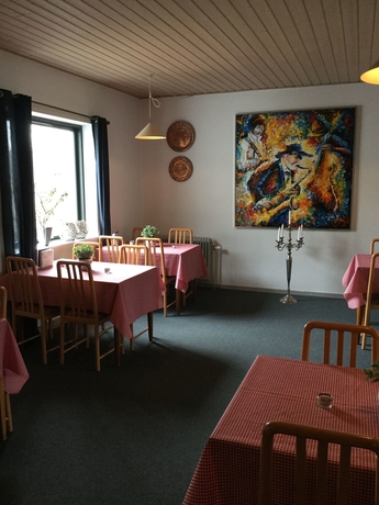 Imagen del bar/restaurante del Hotel Syvsten Kro. Foto 5