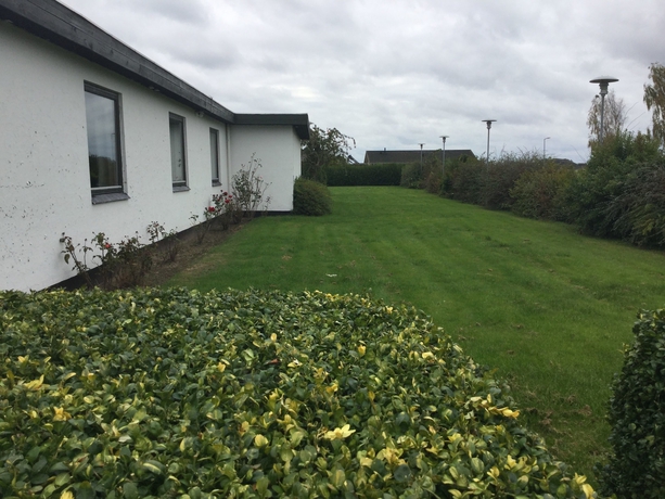 Imagen de los exteriores del Hotel Syvsten Kro. Foto 12