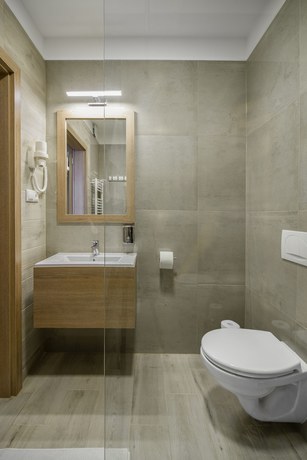 Imagen de la habitación del Hotel Szeghalom. Foto 3