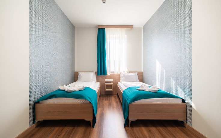 Imagen de la habitación del Hotel Szeghalom. Foto 5