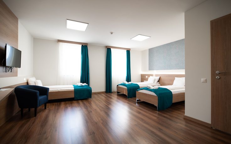 Imagen de la habitación del Hotel Szeghalom. Foto 8