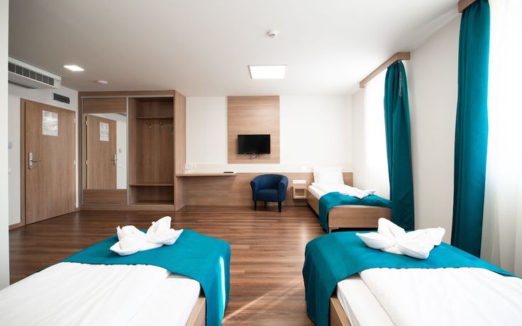 Imagen de la habitación del Hotel Szeghalom. Foto 9