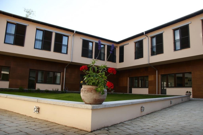 Imagen general del Hotel Szent János Hotel. Foto 2