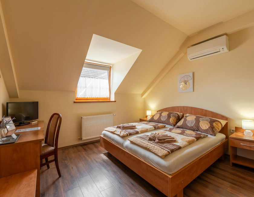 Imagen general del Hotel Szenti Panzio. Foto 14