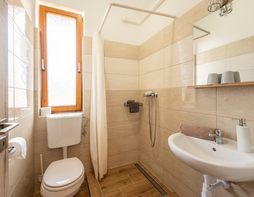 Imagen general del Hotel Szenti Panzio. Foto 23