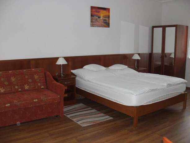 Imagen general del Hotel Szieszta Panzi&oacute;. Foto 6