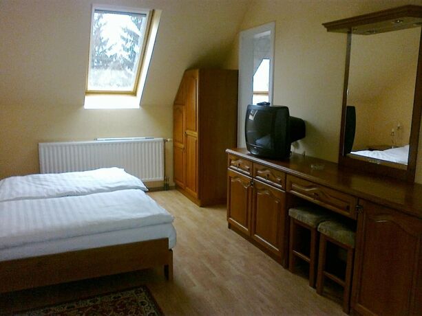 Imagen general del Hotel Szieszta Panzi&oacute;. Foto 9