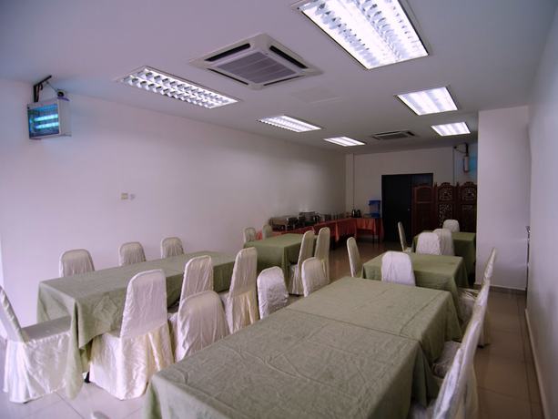 Imagen de los interiores del Hotel T Hotel Changlun. Foto 9