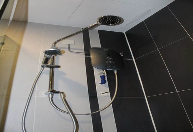 Imagen de la habitación del Hotel T Jalan Tar. Foto 2