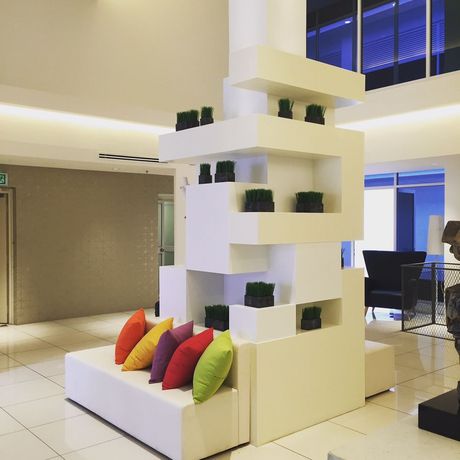 Imagen de los interiores del Hotel T+ Macallum. Foto 11