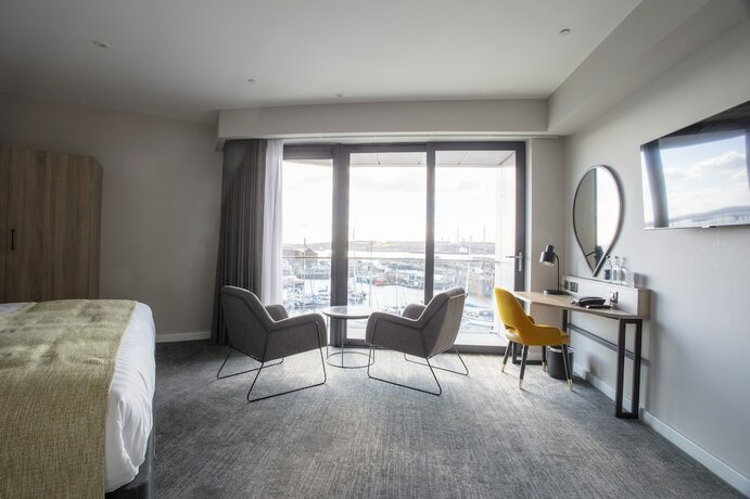 Imagen de la habitación del Hotel Tŷ Milford Waterfront. Foto 13