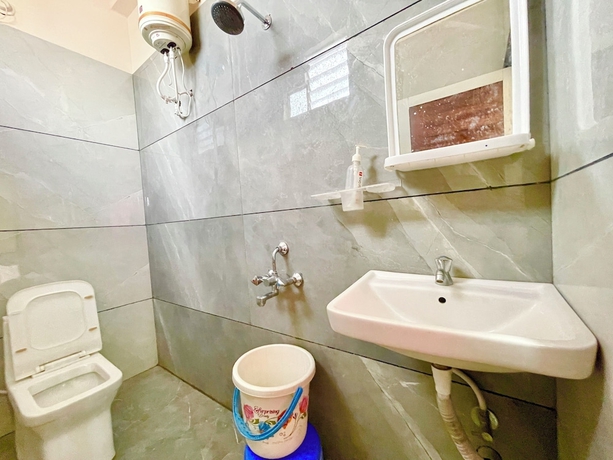Imagen de la habitación del Hotel T P Inn near Mahakaleshwar Temple. Foto 11