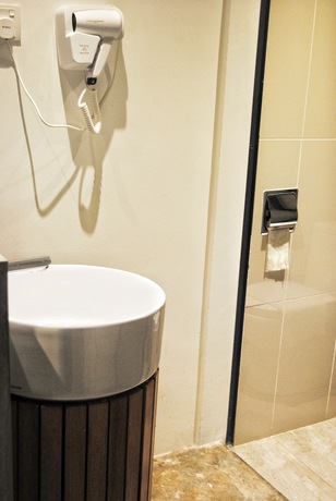 Imagen de la habitación del Hotel T+ Premium. Foto 10