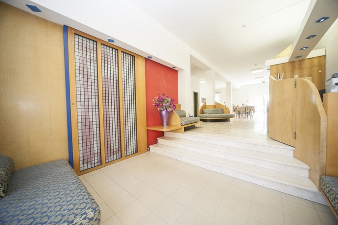 Imagen de los interiores del Hotel T Rimini. Foto 10