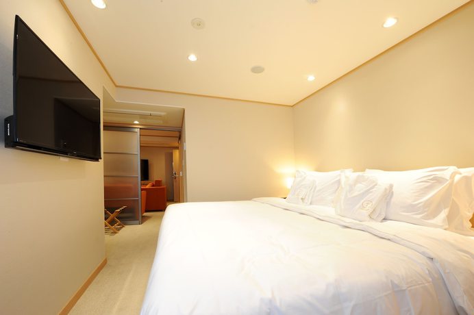 Imagen de la habitación del Hotel T Ryuoo. Foto 15