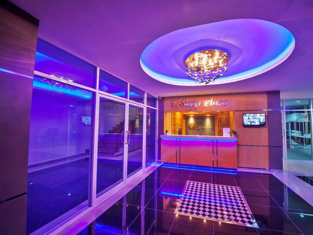 Imagen de los interiores del Hotel T Sleep Place. Foto 16