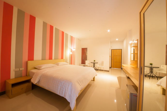 Imagen de la habitación del Hotel T Sleep Place. Foto 9