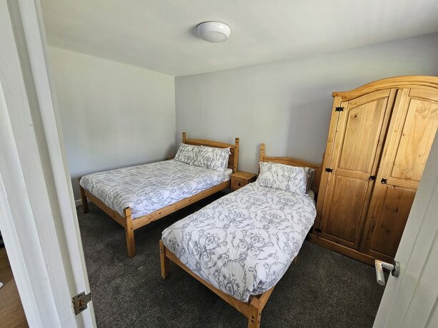 Imagen de la habitación del Hotel T and J Motel. Foto 17