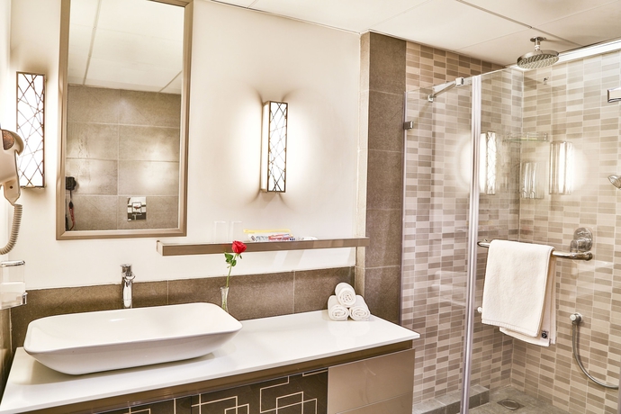 Imagen de la habitación del Hotel T24 Residency. Foto 13