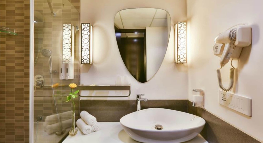 Imagen de la habitación del Hotel T24 Residency. Foto 14