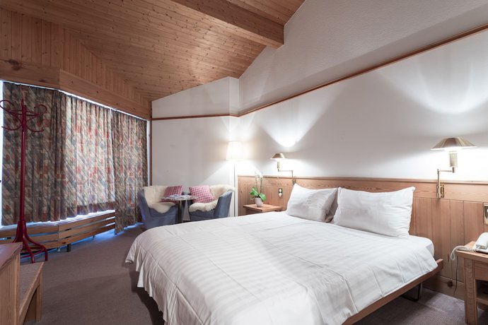 Imagen de la habitación del Hotel T3 Alpenhotel Flims. Foto 16