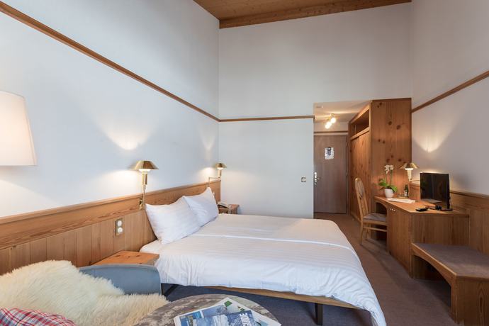 Imagen de la habitación del Hotel T3 Alpenhotel Flims. Foto 17