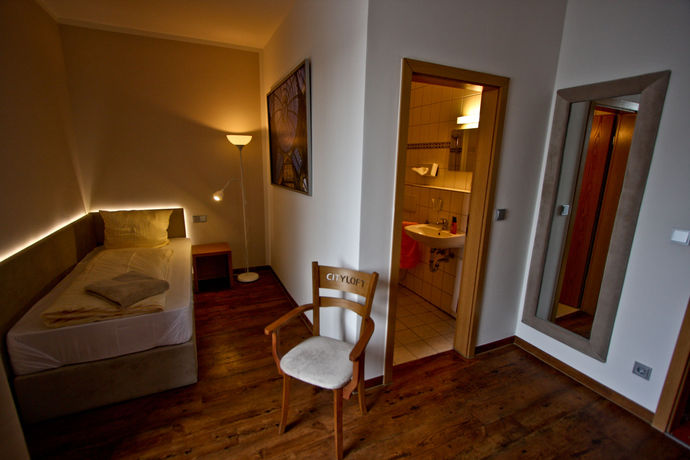 Imagen de la habitación del Hotel T3 Cityloft. Foto 6