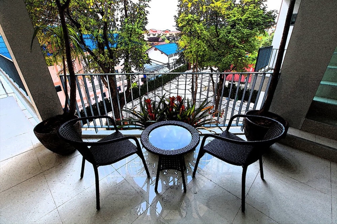 Imagen de los exteriores del Hotel T3 House. Foto 13