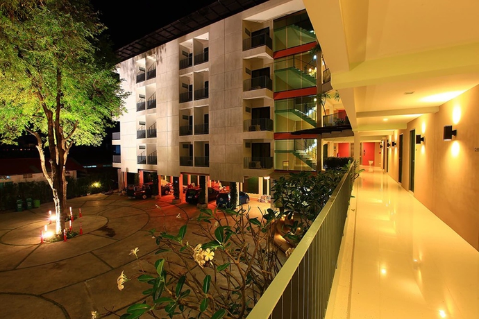 Imagen de los exteriores del Hotel T3 House. Foto 14