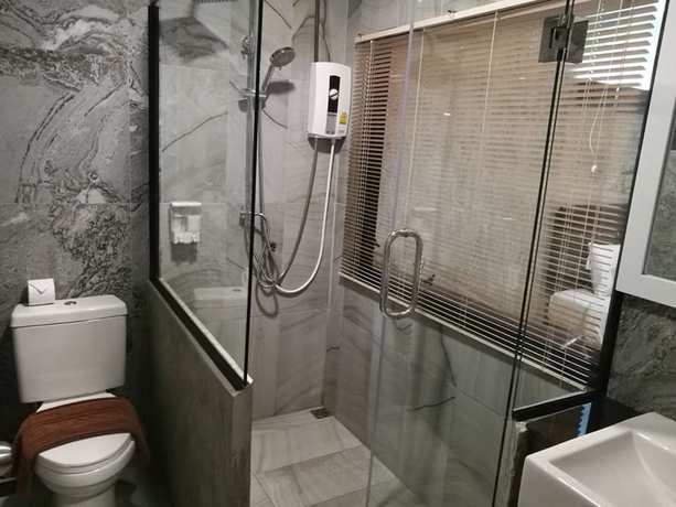 Imagen de la habitación del Hotel T4 Sisaket. Foto 5