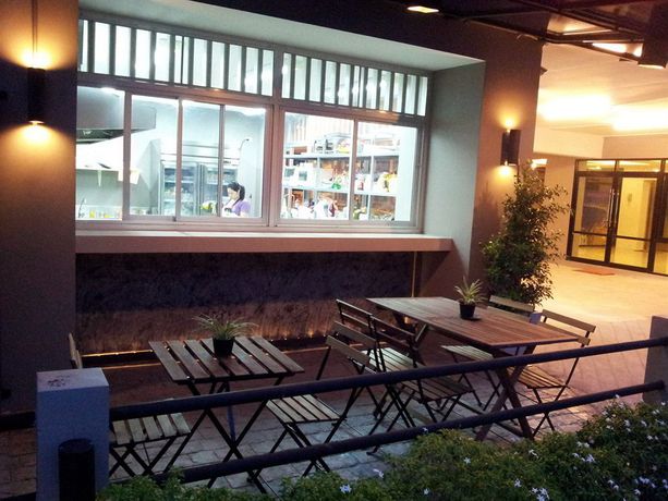 Imagen de los exteriores del Hotel T5 Suites At Pattaya. Foto 13