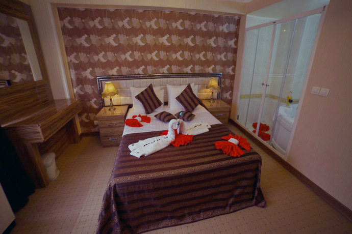 Imagen de la habitación del Hotel TABRIZ INTERNATIONAL. Foto 11