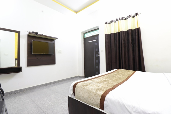 Imagen de la habitación del Hotel TAJ 3 STAR HOTEL. Foto 11