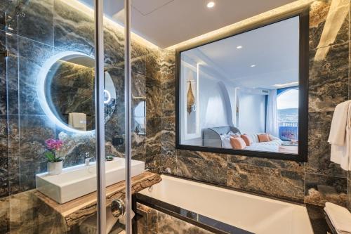 Imagen de la habitación del Hotel TAJ CHEFCHAOUEN Luxury and Spa. Foto 13