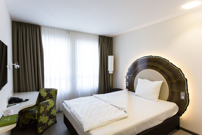 Imagen de la habitación del Hotel TAOme Feng Shui Stadthotel Breisgau. Foto 2