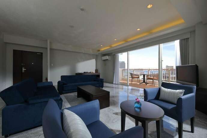 Imagen general del Hotel TATAMI NO YADO Chatan Mihama. Foto 3