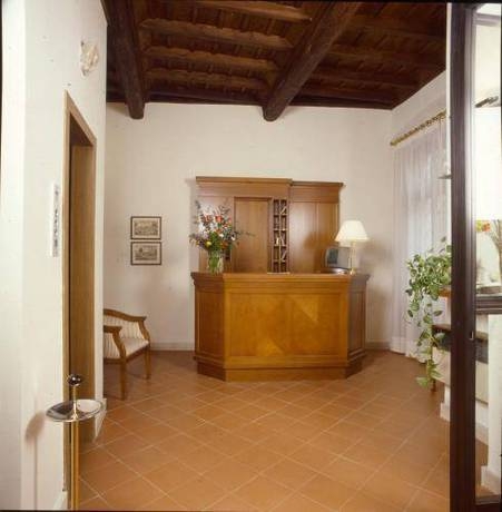 Imagen general del Hotel TEATRO DI POMPEO. Foto 5