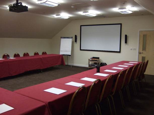 Imagen de los interiores del Hotel TEMA central. Foto 9