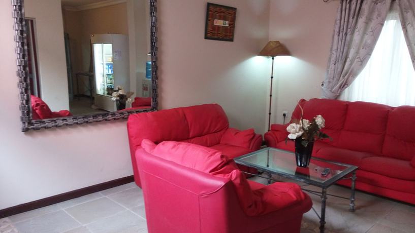 Imagen de los interiores del Hotel TEMA central. Foto 10