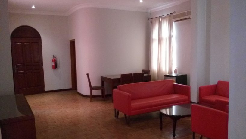 Imagen de los interiores del Hotel TEMA central. Foto 11