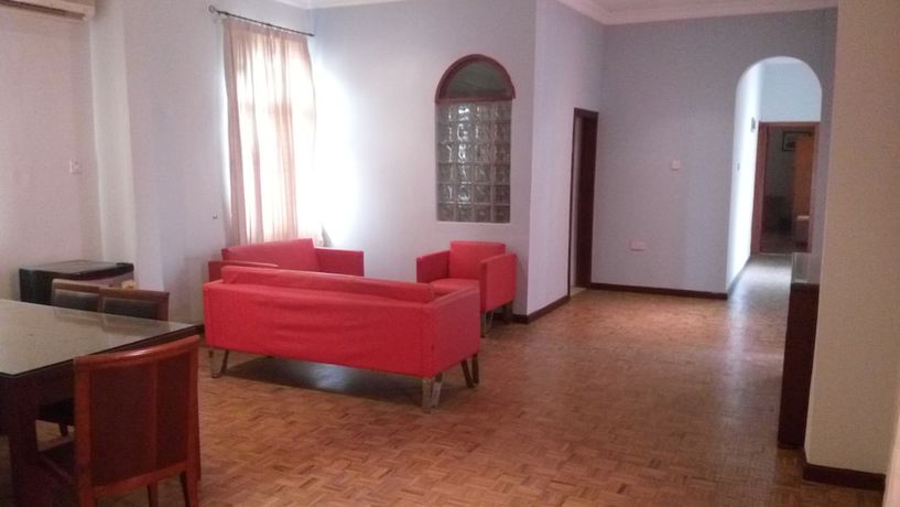 Imagen de los interiores del Hotel TEMA central. Foto 13