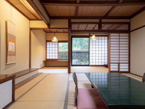 Imagen de la habitación del Hotel TENKUU NO YUYA SANSOU HANAYUU. Foto 3