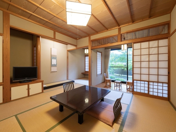 Imagen de la habitación del Hotel TENKUU NO YUYA SANSOU HANAYUU. Foto 8