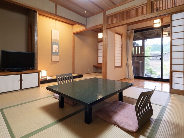 Imagen de la habitación del Hotel TENKUU NO YUYA SANSOU HANAYUU. Foto 11