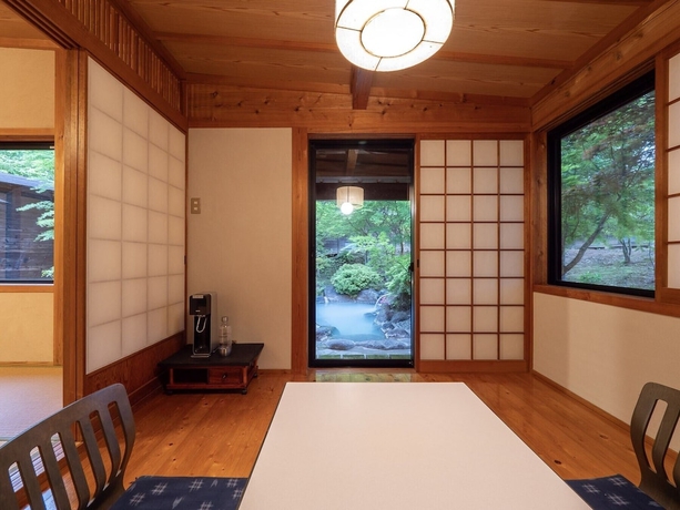 Imagen de la habitación del Hotel TENKUU NO YUYA SANSOU HANAYUU. Foto 13
