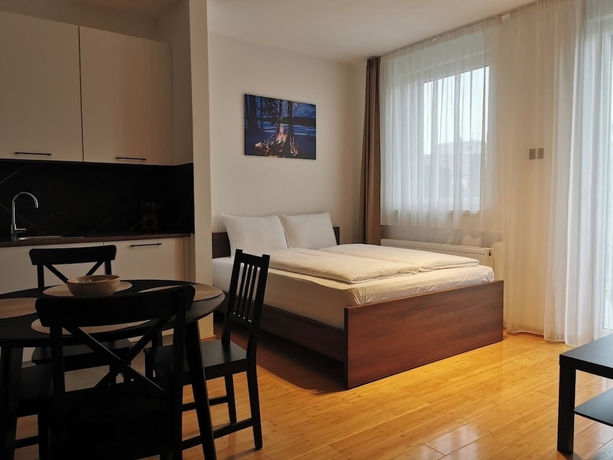 Imagen de la habitación del Hotel TESLA Residence Subotica. Foto 3