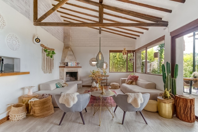 Imagen de los interiores del Hotel TEVA Glamping and Retreat. Foto 18