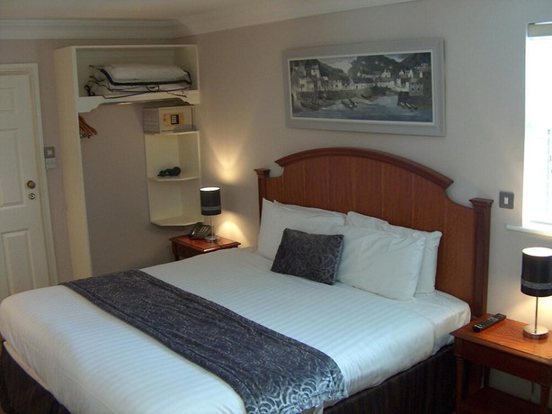 Imagen de la habitación del Hotel TF Royal. Foto 10